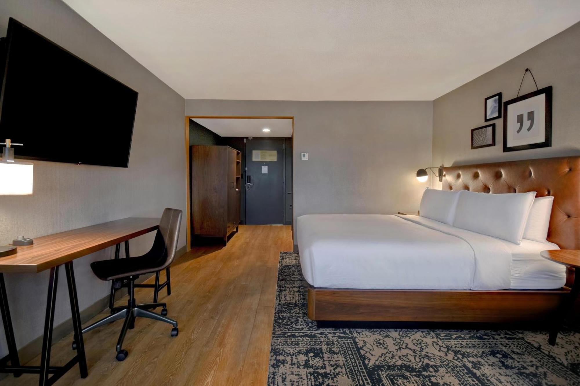 Four Points By Sheraton Boston Ньютон Екстер'єр фото